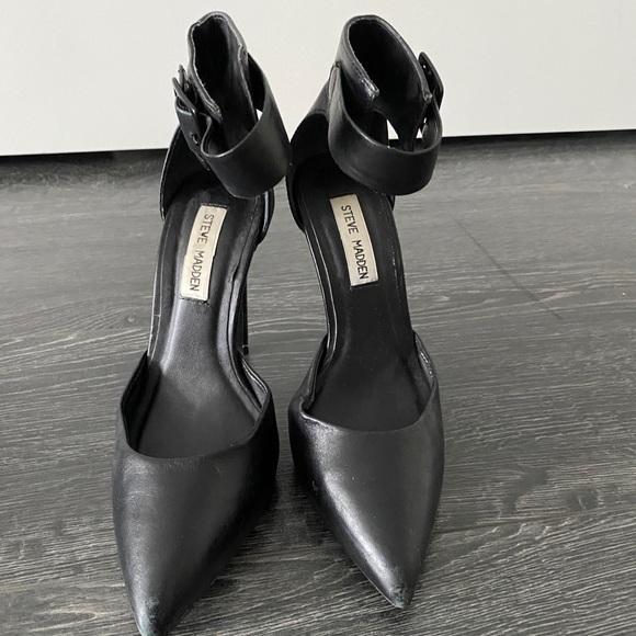 Steve Madden Black Leather Heels 7.5 - Picture 2 of 5